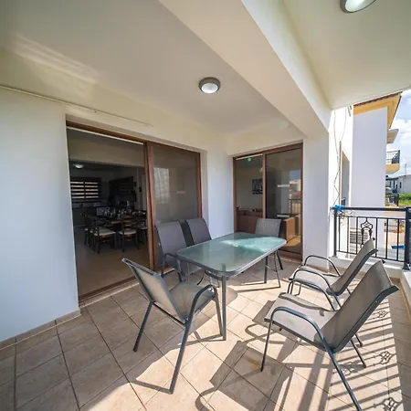 Infinity Blue W Pool Villa Pomos
