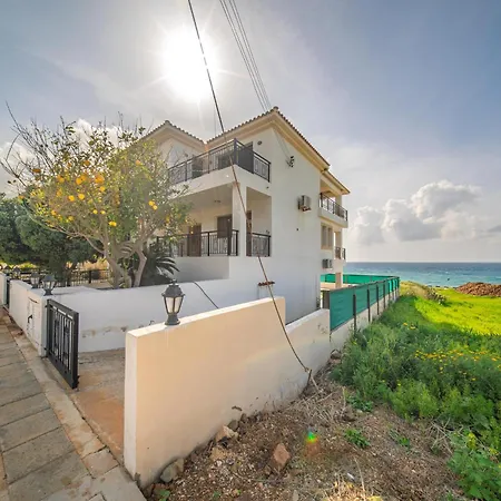 Villa Infinity Blue W Pool Pomos